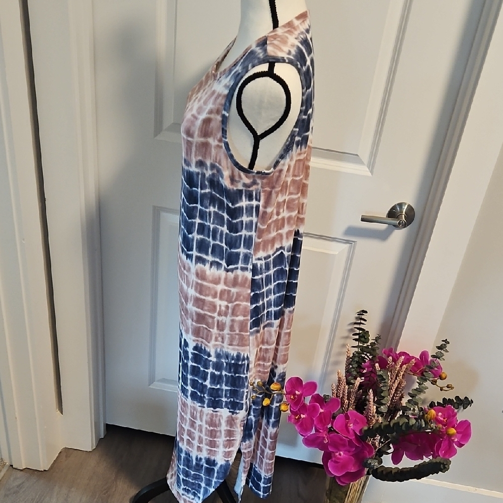 SHEIN Blue and Pink Tie-Dye Maxi Dress - Picture 4 of 9